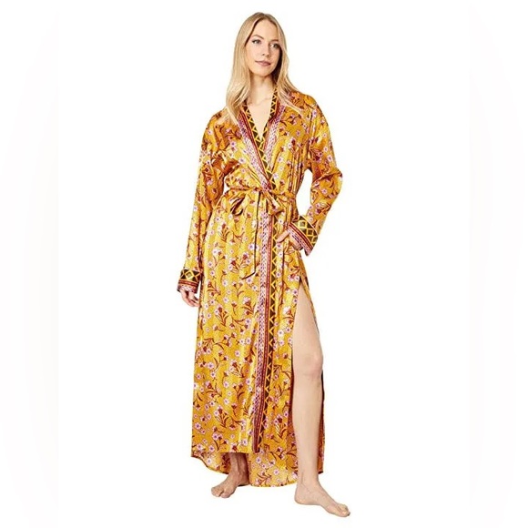 Free People Silk Party Robe - Picture 6 of 7